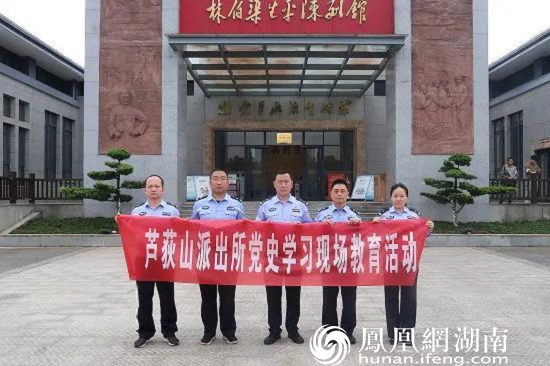 軍事題材的網絡小說,軍事題材網絡小說的未來設計解析方案，蘋果款70.34x45的創(chuàng)新構想,理論解答解析說明_升級版52.23.43