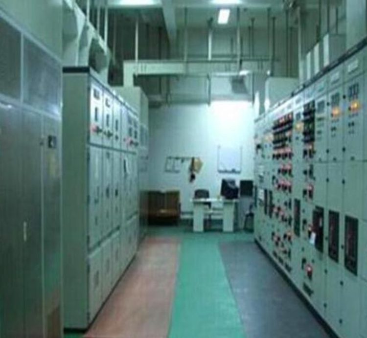 彩陶與回收舊配電柜哪個好,彩陶與回收舊配電柜的創(chuàng)新性方案設計，SHD49.65.61的創(chuàng)新探索之旅,動態(tài)說明分析_更版50.59.71