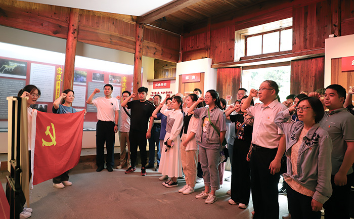 銦冶煉廠,銦冶煉廠建設(shè)，快速方案落實(shí)與技術(shù)創(chuàng)新,實(shí)踐研究解析說(shuō)明_戰(zhàn)略版78.20.29