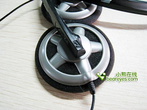 耳機(jī)與車輪包裝袋的區(qū)別,耳機(jī)與車輪包裝袋的區(qū)別及重要性分析方法——以蘋果款為例（關(guān)鍵詞，蘋果款、耳機(jī)、車輪包裝袋、區(qū)別、重要性分析）,實(shí)地驗(yàn)證數(shù)據(jù)策略_基礎(chǔ)版49.62.83