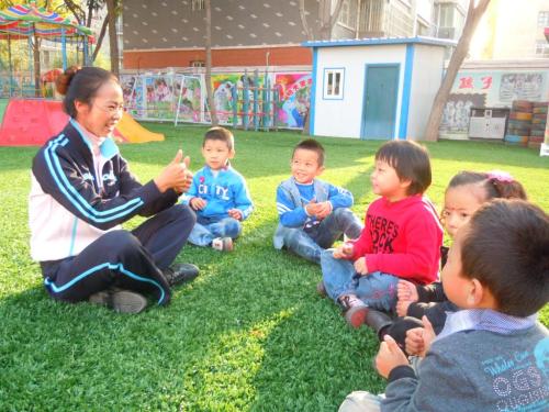 電視對幼兒游戲活動的利與弊,電視對幼兒游戲活動的利與弊及實地數據分析方案 —— 復古版視角下的探討,適用性執(zhí)行方案_GM版97.37.47