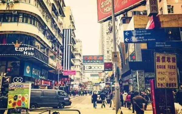 香港天下彩9944cc旺角246,香港天下彩9944cc與旺角246的創(chuàng)造力策略實(shí)施推廣——iPhone66的新時代挑戰(zhàn)與機(jī)遇,深入數(shù)據(jù)解析策略_版權(quán)頁52.84.75