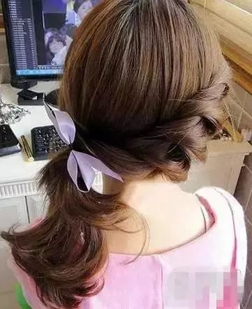 簡單發(fā)型扎法 女生夏季,女生夏季發(fā)型指南，簡單發(fā)型扎法與靈活性策略解析,數據引導執(zhí)行計劃_版本64.86.60