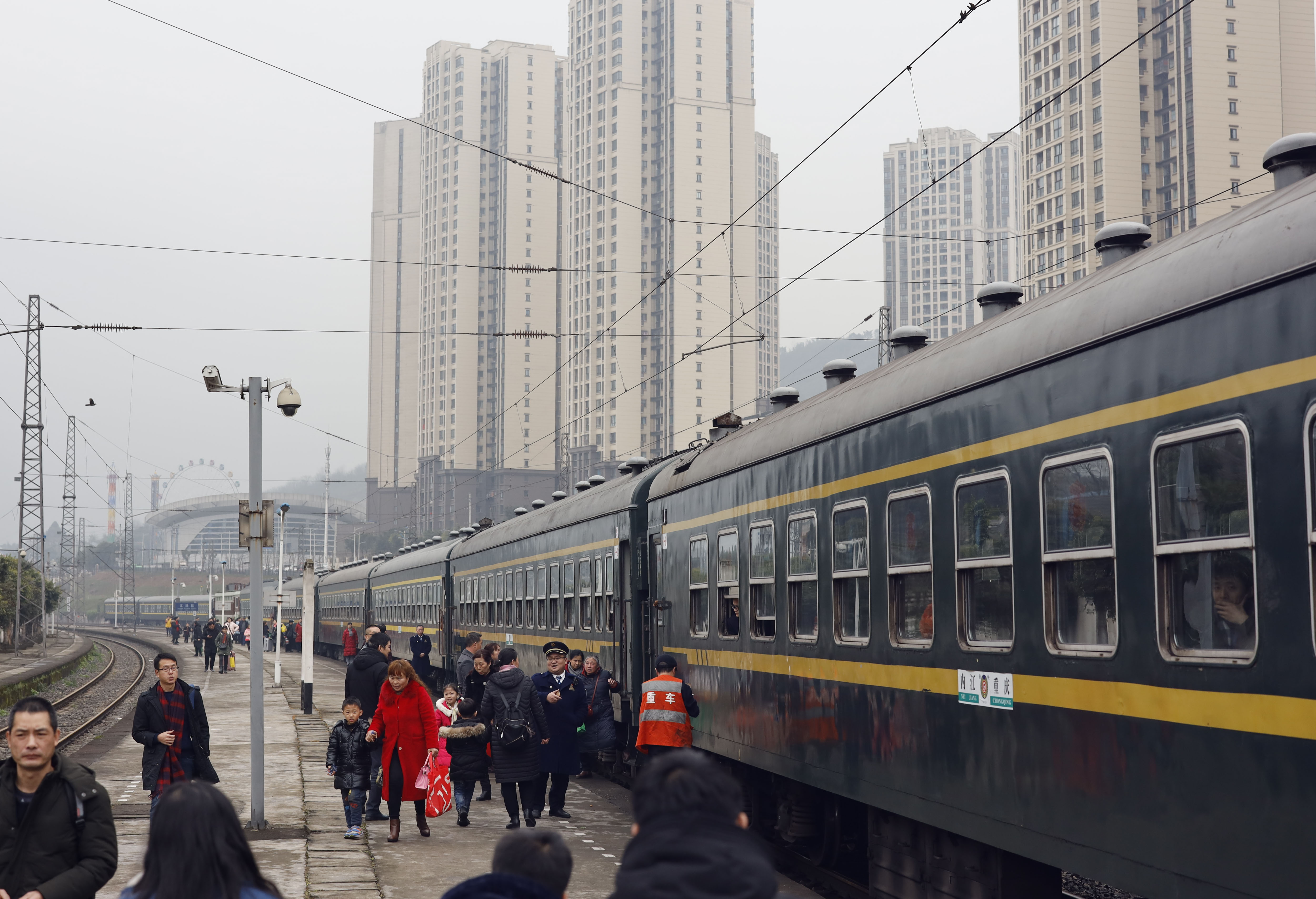 第一批春運列車已找到另一半
