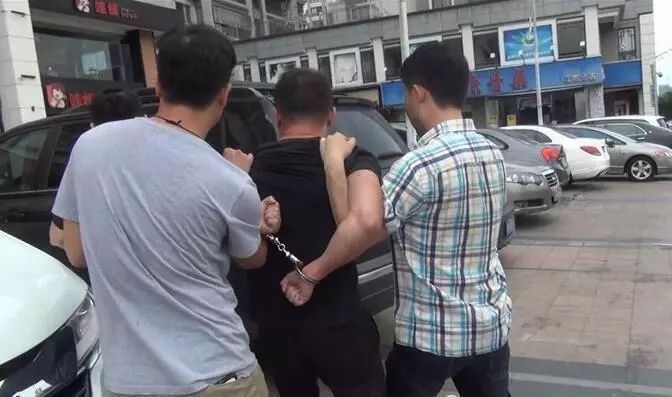 4949澳門開獎現(xiàn)場 開獎,30年前命案逃犯大年初一落網(wǎng)