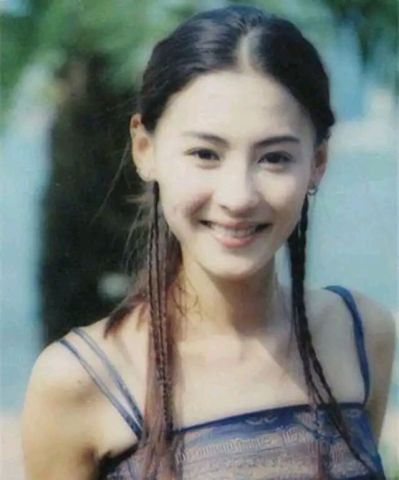 118圖庫(kù) 彩圖118庫(kù) 彩色l,張柏芝被偶遇頭發(fā)凌亂拒絕偷拍