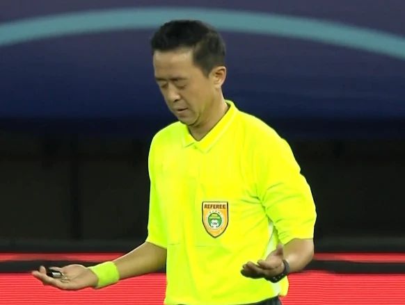 澳門碼今晚出什么,克魯伊維特將勸八名荷蘭球員歸化